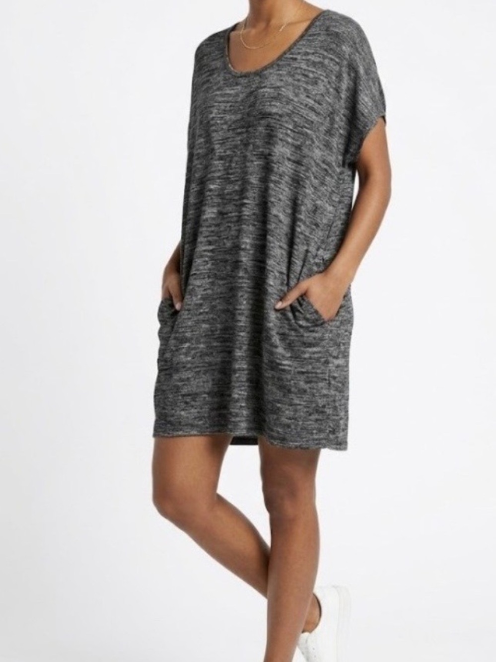Aritzia Wilfred Free Lorelei Relaxed Short-Sleeve T-Shirt Dress